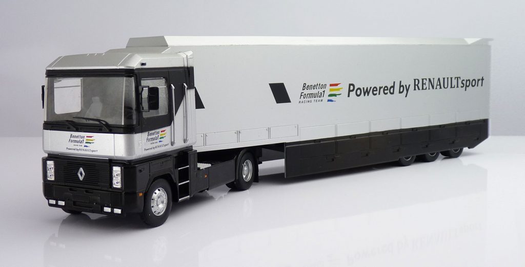 F1 Car Collection Benetton Transporter Truck