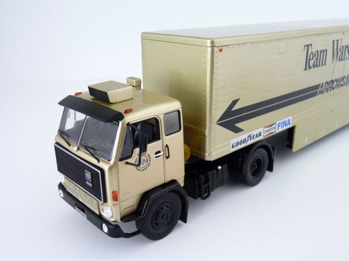 IXO - Warsteiner Arrows Transporter Truck