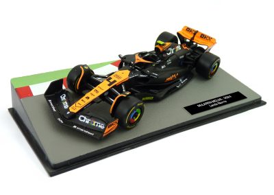 McLaren MCL38