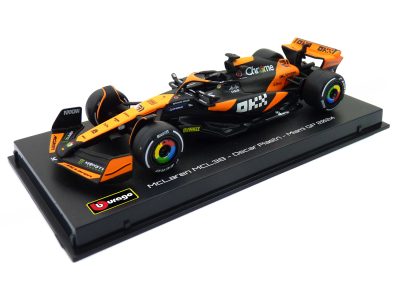McLaren MCL38