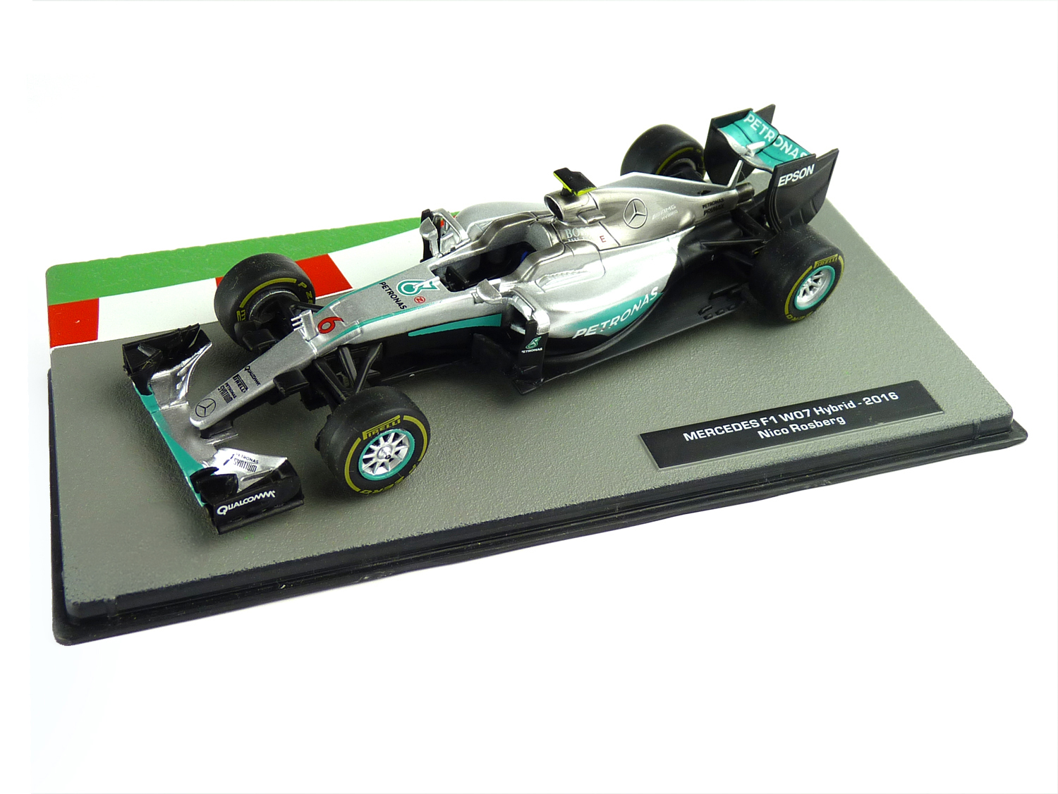 Mercedes F1 W07 Hybrid