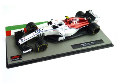 Sauber C37